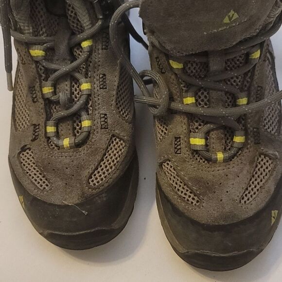 Boy's vasque hiking boots size 2M - Picture 8 of 9
